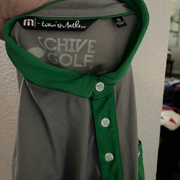 Travis Mathew & The Chive 4 Button Golf Polo: Adult Men’s Small: GUC - Picture 5 of 5